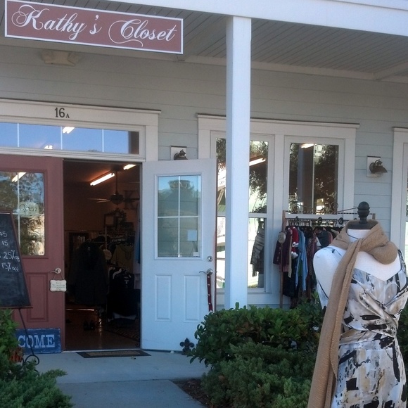 Meet Your Posher - Picture 2 of 8